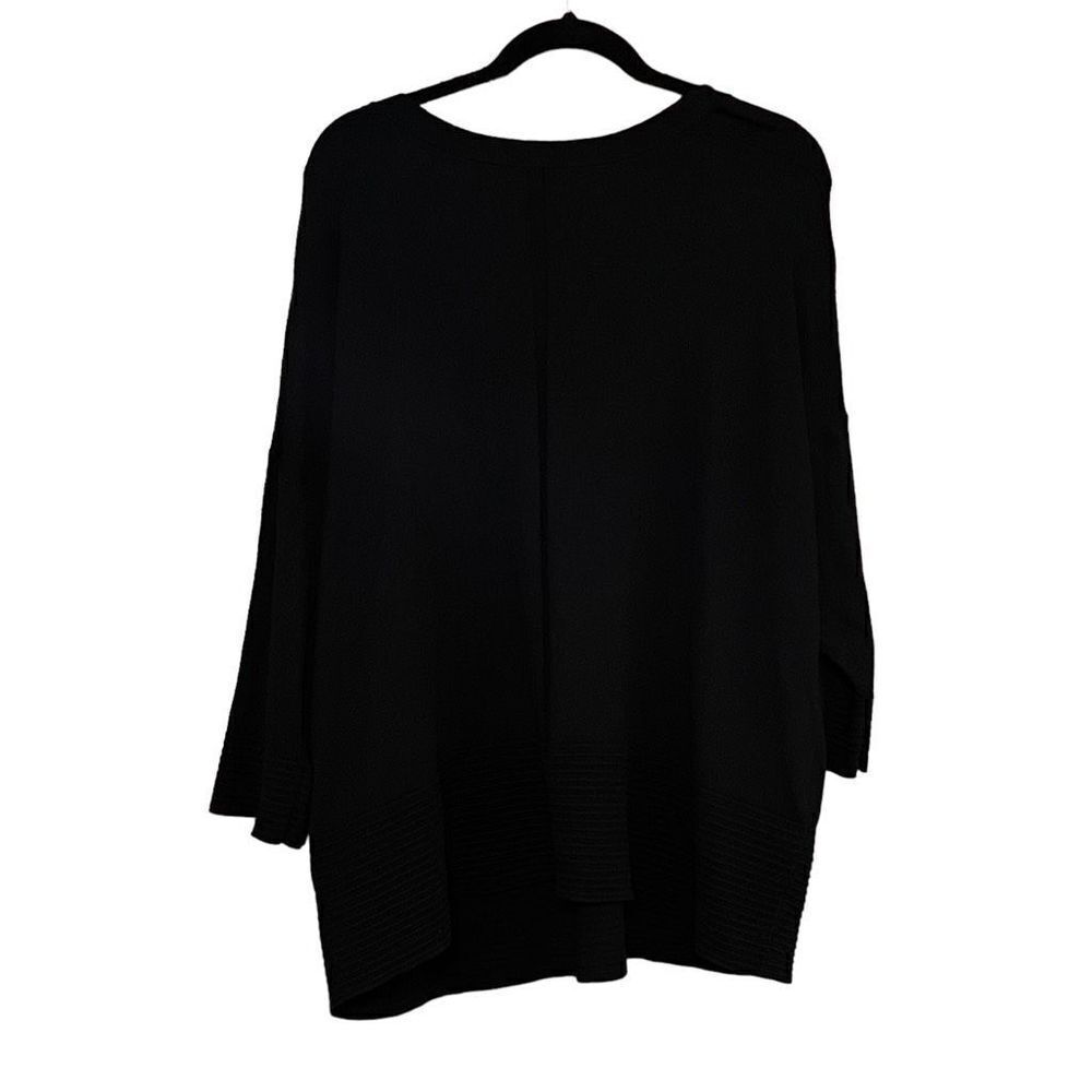 CYRUS Black Sweater W/ Textured Bottom & Sleeve Size 3X - Picture 2 of 5